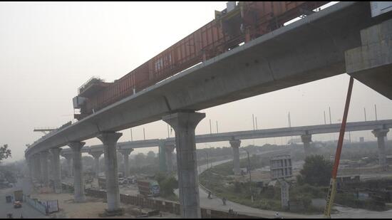 Ghaziabad, India – November 2, 2022: A view of the ongoing construction of Ghaziabad-Meerut Regional Rapid Transit System (RRTS), in Ghaziabad, India, on November 2, 2022. (Photo by Sakib Ali/ Hindustan Times)