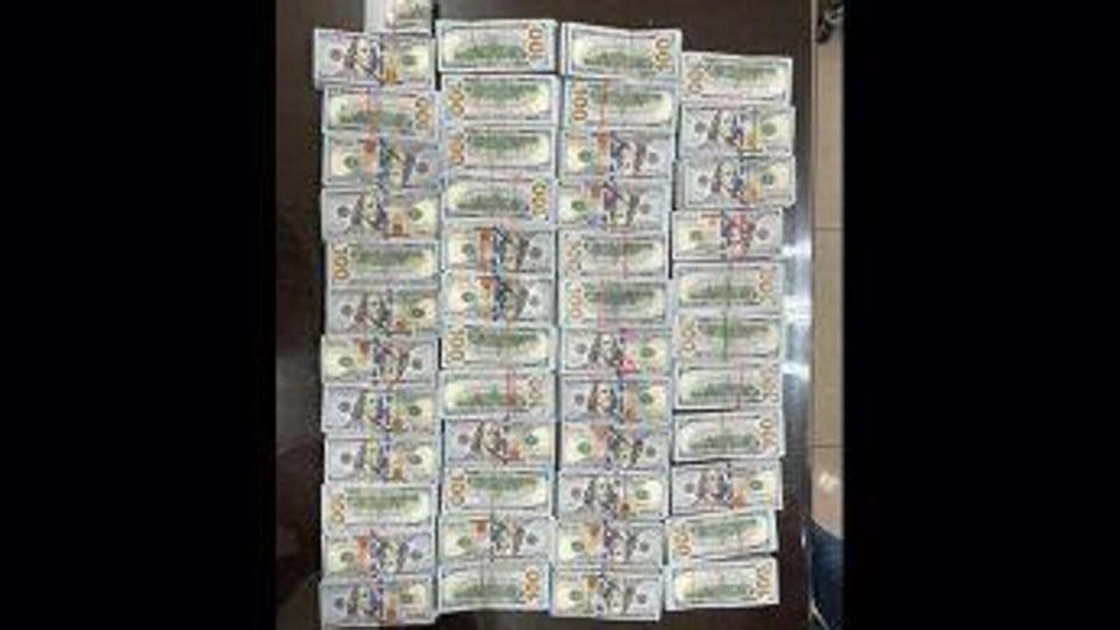 mumbai-airport-customs-seize-4-1-cr-in-foreign-currency-3-held