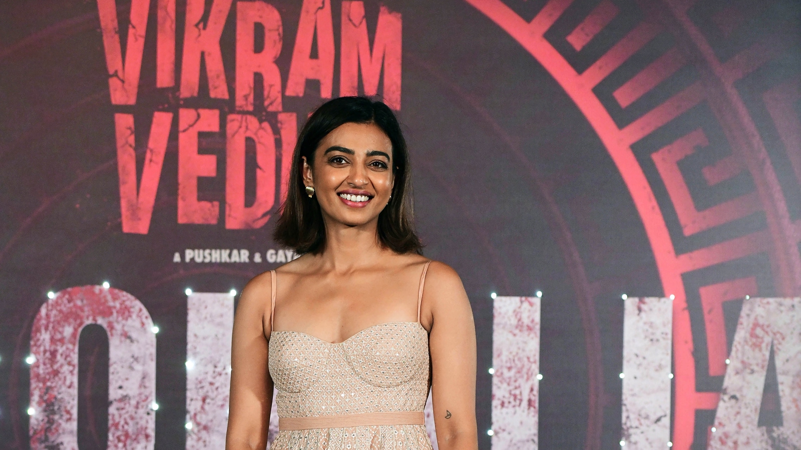 radhika-apte-says-she-wanted-a-bigger-role-in-vikram-vedha-i-did-it-as-i-wanted-to-work-with-the-directors