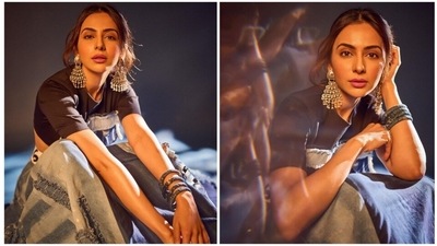 Rakul Preet's Instagram handle is a one-stop shop for anyone looking for fashion tips. Earlier, the Runway 34 actor took ethnic fashion to a whole new level by adding a street-style twist of her own to her desi look. (Instagram/@rakulpreet)