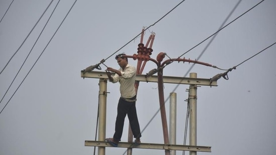 The consumers, who apply for the subsidy after November 15, will have to pay the bill for the month of October and they will get a subsidy on electricity from the month of November. (Representative image/HT Archive)