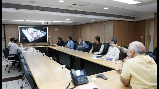 New Delhi, Nov 03 (ANI): Delhi Deputy Chief Minister Manish Sisodia holds a meeting with the officials to review the preparations for the 41st International Trade Fair to be held at Pragati Maidan, in New Delhi on Thursday. (ANI Photo) (ANI)