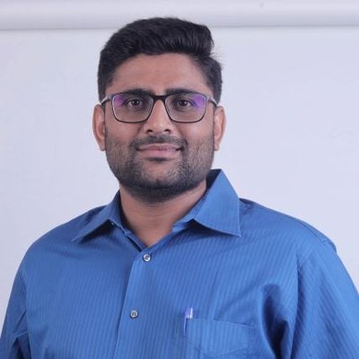 After leaving his government job, he joined the Patidar movement in 2017 and later in June 2020 joined the AAP as the state vice president.(@Gopal_Italia/ Twitter) After leaving his government job, he joined the Patidar movement in 2017 and later in June 2020 joined the AAP as the state vice president.(@Gopal_Italia/ Twitter)