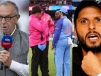 David Llyod (left); Shahid Afridi (right) David Llyod (left); Shahid Afridi (right)