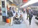 Platform ticket rates were hiked to <span class='webrupee'>₹</span>50 in an attempt to curb the rush because of Diwali and Chhath Puja(HT) Platform ticket rates were hiked to <span class='webrupee'>₹</span>50 in an attempt to curb the rush because of Diwali and Chhath Puja(HT)