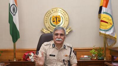 Mumbai, India - February 28, 2022: Sanjay Pandey, the former acting Director General of Police of Maharashtra takes charge as new Mumbai Police Commissioner, replacing the incumbent Hemant Nagrale at Police Headquarters, in Mumbai, India, on Monday, February 28, 2021. (Photo by Bhushan Koyande/ HT Photo) (HT PHOTO) Mumbai, India - February 28, 2022: Sanjay Pandey, the former acting Director General of Police of Maharashtra takes charge as new Mumbai Police Commissioner, replacing the incumbent Hemant Nagrale at Police Headquarters, in Mumbai, India, on Monday, February 28, 2021. (Photo by Bhushan Koyande/ HT Photo) (HT PHOTO)