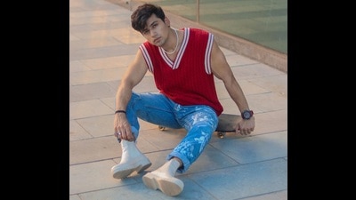 With 3.49 million subscribers on YouTube and 3.3 million followers on Instagram, Mohak Narang has a massive fan base (Photo: Instagram) With 3.49 million subscribers on YouTube and 3.3 million followers on Instagram, Mohak Narang has a massive fan base (Photo: Instagram)