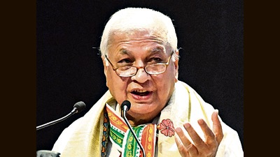 Kerala Governor Arif Mohammad Khan has written to President Droupadi Murmu alleging that he was not informed of a 10-day foreign trip taken by chief minister Pinarayi Vijayan in the first week of October (Amlan Paliwal) Kerala Governor Arif Mohammad Khan has written to President Droupadi Murmu alleging that he was not informed of a 10-day foreign trip taken by chief minister Pinarayi Vijayan in the first week of October (Amlan Paliwal)