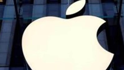 FILE PHOTO: The Apple Inc. logo is seen hanging at the entrance to the Apple store on 5th Avenue in Manhattan, New York, U.S., October 16, 2019. REUTERS/Mike Segar FILE PHOTO: The Apple Inc. logo is seen hanging at the entrance to the Apple store on 5th Avenue in Manhattan, New York, U.S., October 16, 2019. REUTERS/Mike Segar