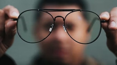 5. Difficulty with visual abilities: Experiencing problems with vision is also a sign of aging. (Unsplash) 5. Difficulty with visual abilities: Experiencing problems with vision is also a sign of aging. (Unsplash)