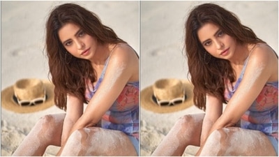 “Sun, sand, sea and me,” Aamna perfectly summed up her beach vacation. (Instagram/@aamnasharifofficial) “Sun, sand, sea and me,” Aamna perfectly summed up her beach vacation. (Instagram/@aamnasharifofficial)