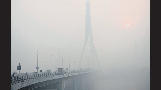 Dense smog at the Signature Bridge in New Delhi on Friday (ANI)