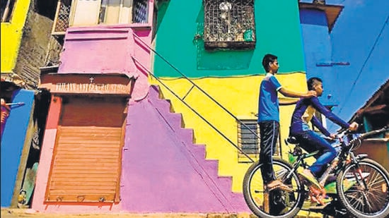 Brihanmumbai Municipal Corporation’s A ward, comprising the Colaba, Churchgate and Navy Nagar areas, will kickstart its ambitious beautification project from Badhwar Park Koliwada (HT Photo)