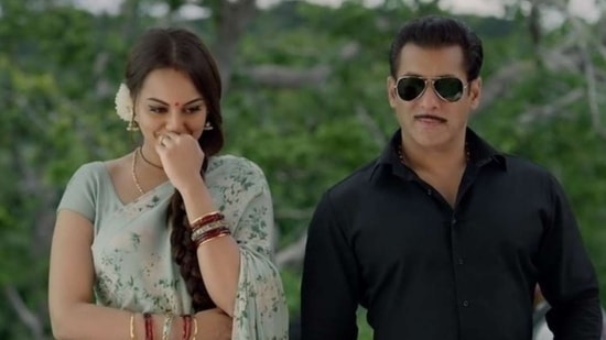 Sonakshi Sinha and Salman Khan in Dabangg.