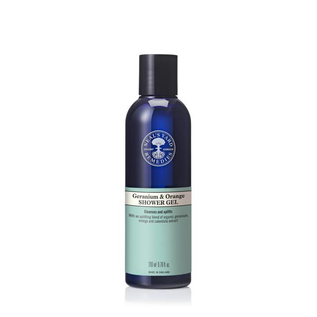 This energising and gentle aromatherapy based shower gel which contains soothing organic calendula extract, geranium and orange essential oils. (Geranium & Orange Shower Gel from Neal’s Yard Remedies. Available on Boddess