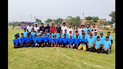 Players pose for a picture on Day 2 of the 29th Sub-Junior National Baseball Championship.
