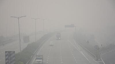 Ghaziabad, India - November 04, 2022: Vehicles ply on Eastern Peripheral Expressway on a smoggy morning in Ghaziabad, India, on Friday, November 04, 2022. (Photo by Sakib Ali /Hindustan Times) Ghaziabad, India - November 04, 2022: Vehicles ply on Eastern Peripheral Expressway on a smoggy morning in Ghaziabad, India, on Friday, November 04, 2022. (Photo by Sakib Ali /Hindustan Times)