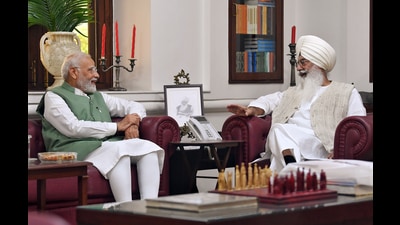 Prime Minister Narendra Modi meets Baba Gurinder Singh Dhillon during his visit to Radha Soami Satsang Beas, in Punjab on Saturday. (ANI Photo) (ANI/ PIB) Prime Minister Narendra Modi meets Baba Gurinder Singh Dhillon during his visit to Radha Soami Satsang Beas, in Punjab on Saturday. (ANI Photo) (ANI/ PIB)