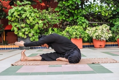 Janu Shirshsana (Head to Foot Pose) (Grand master Akshar)