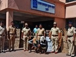 During the police's investigation, it was revealed that these liquor bottles were sold at unauthorized times. (Representational image/Praful Gangurde / HT)