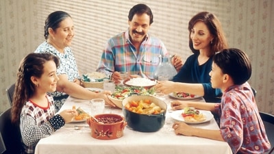 5 family rituals that strengthen ties and build strong relationships (Unsplash) 5 family rituals that strengthen ties and build strong relationships (Unsplash)
