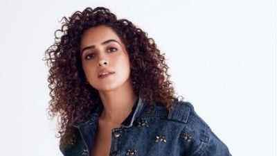 Sanya Malhotra's 'ghar waapsi’ at the gym involves an intense fitness routine (Instagram/@sanyamalhotra_) Sanya Malhotra's 'ghar waapsi’ at the gym involves an intense fitness routine (Instagram/@sanyamalhotra_)
