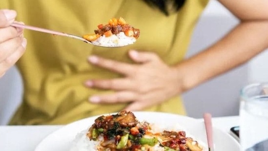"Acidity is one of the most common ailments that almost every one of us might have experienced once in our lifetimes. Acidity is caused due to excess production of acid in the stomach by the gastric glands," writes Lovneet Batra in her recent Instagram post. (Shutterstock)
