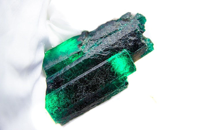 The world's largest uncut emerald that was unearthed in Zambia is called Chipembele.(Guinness World Records)