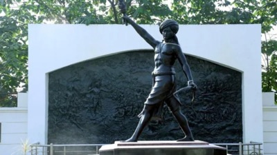 November 15 marks the birth anniversary of Birsa Munda, an iconic freedom fighter and social reformer. (Shutterstock)