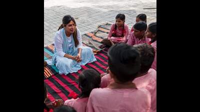 Priyanka Chopra interacting with students of a school she visited (HT Photo) Priyanka Chopra interacting with students of a school she visited (HT Photo)