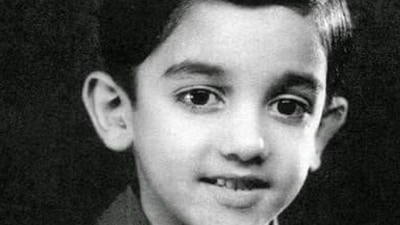 Shruti Haasan shares a childhood picture of Kamal Haasan to wish him on 68th birthday. Shruti Haasan shares a childhood picture of Kamal Haasan to wish him on 68th birthday.