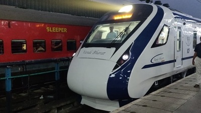 This is the first Vande Bharat express in south India, and it will be flagged off by Prime Minister Narendra Modi on November 11. This is the first Vande Bharat express in south India, and it will be flagged off by Prime Minister Narendra Modi on November 11.