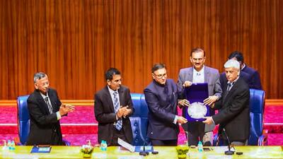 CJI Uday Umesh Lalit with CJI-designate Justice DY Chandrachud during a farewell ceremony at the Supreme Court on Monday. (PTI) CJI Uday Umesh Lalit with CJI-designate Justice DY Chandrachud during a farewell ceremony at the Supreme Court on Monday. (PTI)