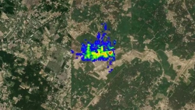 A cloud of methane near a waste site in India. (Source: GHGSat via Bloomberg) A cloud of methane near a waste site in India. (Source: GHGSat via Bloomberg)