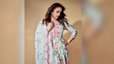 She paired her kurta with matching palazzo pants and a soft organza dupatta with delicate embroidery all over, this is a stand out look. Her outfit is from Gopi Vaid Designs and styling is done by Sanam Ratansi. (Instagram/@Iamhumaq) She paired her kurta with matching palazzo pants and a soft organza dupatta with delicate embroidery all over, this is a stand out look. Her outfit is from Gopi Vaid Designs and styling is done by Sanam Ratansi. (Instagram/@Iamhumaq)