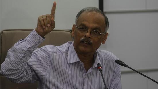 Maharashtra chief electoral officer Shrikant Deshpande during a press conference in Pune on Monday. (Shankar Narayan/HT PHOTO)