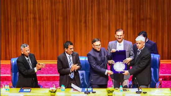 CJI Uday Umesh Lalit with CJI-designate Justice DY Chandrachud during a farewell ceremony at the Supreme Court on Monday. (PTI)