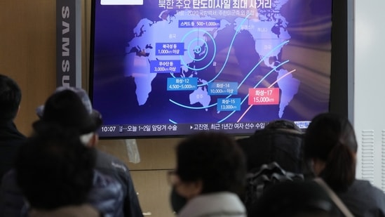 A TV screen showing a news program reporting on North Korea's missile launch at the Seoul Railway Station.(AP)