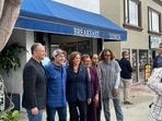 US Midterm Elections: US vice president Kamala Harris is seen at a restaurant. (Twitter) US Midterm Elections: US vice president Kamala Harris is seen at a restaurant. (Twitter)