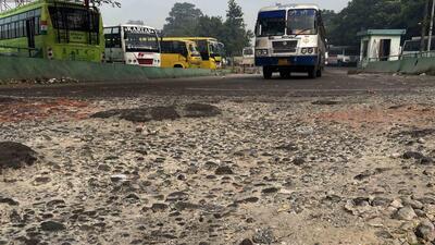 Besides lack of basic amenities, commuters are routinely greeted by litter spread across platforms, leaking sewage and filthy floors at Ludhiana’s bus stand. (Gurpreet Singh/HT) Besides lack of basic amenities, commuters are routinely greeted by litter spread across platforms, leaking sewage and filthy floors at Ludhiana’s bus stand. (Gurpreet Singh/HT)