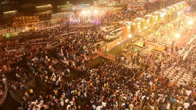 People also enjoyed eco-friendly fireworks that took place in front of Kashi Vishwanath Dham across the Ganga. Maha Aartis and Ghats were broadcast live at six locations throughout the city. (ANI) People also enjoyed eco-friendly fireworks that took place in front of Kashi Vishwanath Dham across the Ganga. Maha Aartis and Ghats were broadcast live at six locations throughout the city. (ANI)