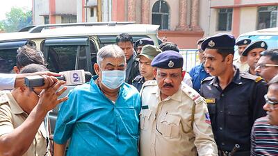 Asansol: TMC leader Anubrata Mondal being produced before a special CBI court in a cattle smuggling case, in Asansol, Saturday, Oct. 29, 2022. The court extended his judicial custody for 14 days till November 11. (PTI Photo)(PTI10_29_2022_000208B) (PTI)