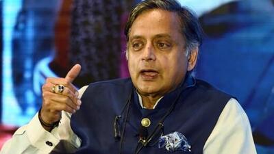 Shashi Tharoor said it is ‘disgraceful’ that Thiruvananthapuram’s CPI(M) Mayor Arya Rajendran has been ‘exposed’ asking her party secretary for names to fill vacancies in the city government. (File Photo) Shashi Tharoor said it is ‘disgraceful’ that Thiruvananthapuram’s CPI(M) Mayor Arya Rajendran has been ‘exposed’ asking her party secretary for names to fill vacancies in the city government. (File Photo)