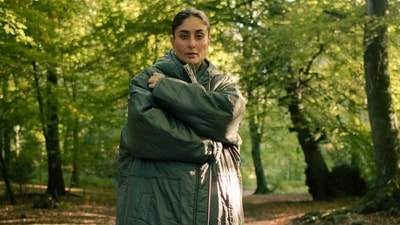 Kareena Kapoor has been shooting for Hansal Mehta's film in London since October. It is produced by Ekta Kapoor. Sharing this picture in a long winter jacket, Kareena wrote on Instagram that she was freezing in the forest during the shoot. Kareena Kapoor has been shooting for Hansal Mehta's film in London since October. It is produced by Ekta Kapoor. Sharing this picture in a long winter jacket, Kareena wrote on Instagram that she was freezing in the forest during the shoot.