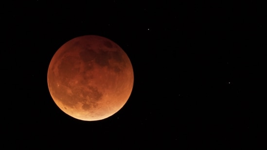 Chandra Grahan 2022: Sutak kaal time, dos and don'ts during world's last total lunar eclipse until 2025 (AP Photo/Ted S. Warren, File)