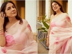 Neena Gupta promotes Uunchai in a beautiful organza saree and strappy blouse. Neena Gupta promotes Uunchai in a beautiful organza saree and strappy blouse.