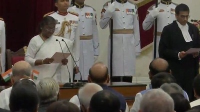 Justice DY Chandrachud takes oath as 50th Chief Justice of India