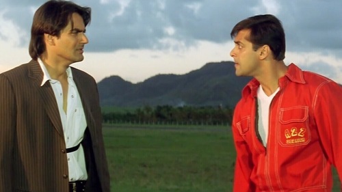 Arbaaz Khan with Salman Khan in Hello Brother. Arbaaz Khan with Salman Khan in Hello Brother.