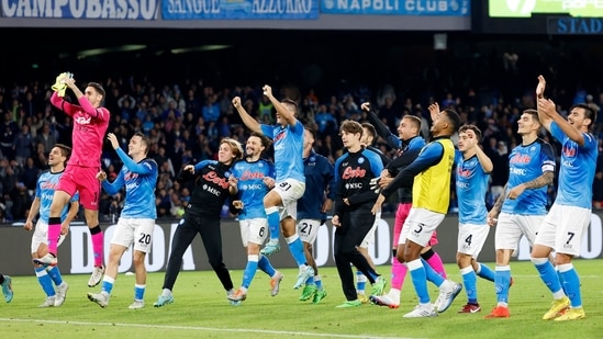 Napoli players celebrate(REUTERS)