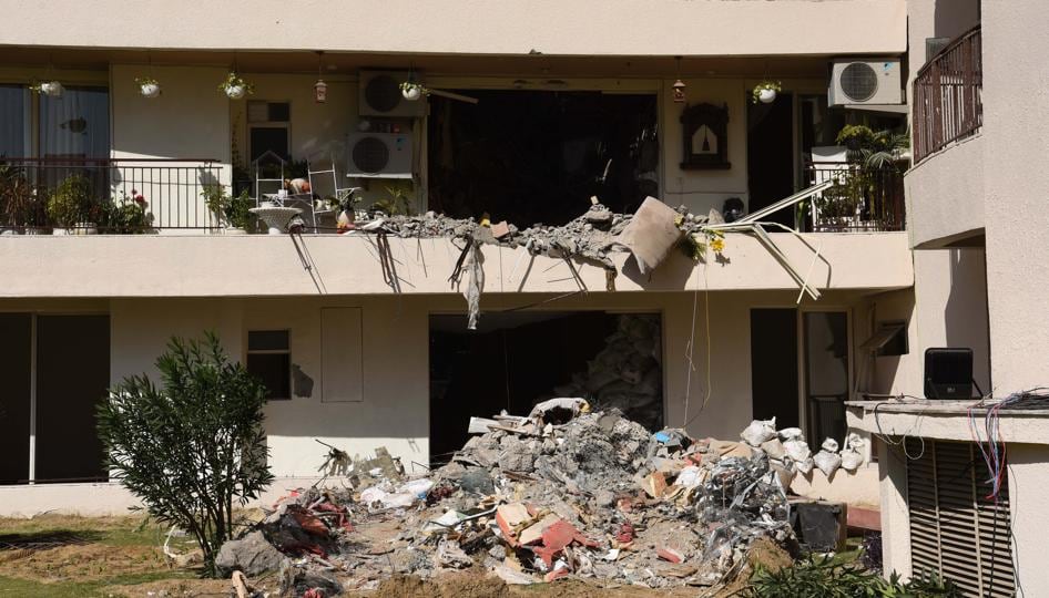 With authorities confirming the demolition order of a tower, residents of the society face an uncertain future. (Vipin Kumar /HT PHOTO) With authorities confirming the demolition order of a tower, residents of the society face an uncertain future. (Vipin Kumar /HT PHOTO)